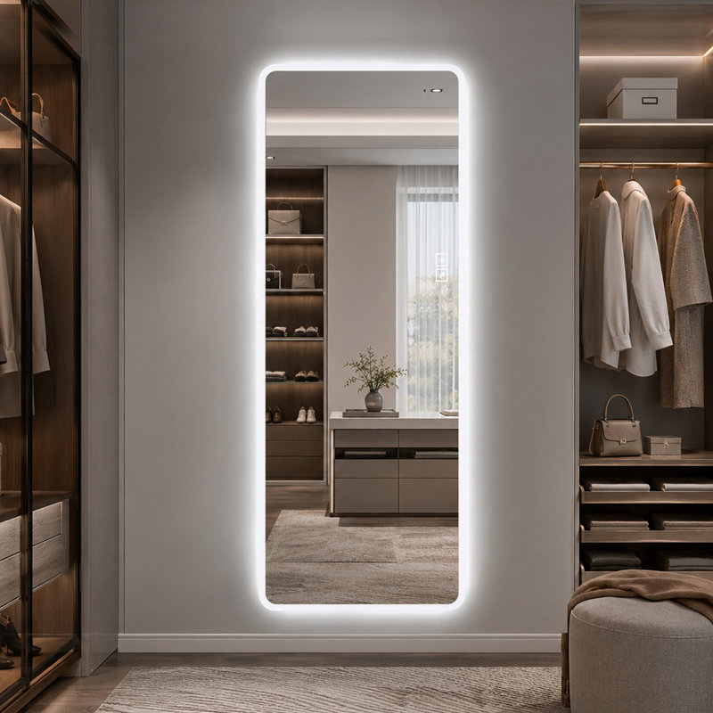 Miroir pleine longueur 65 po x 21 po avec miroir de corps de meuble-lavabo lumineux à DEL avec coins arrondis muraux de grande taille pour chambre à coucher / salon / vestiaire / hôtel / salle de bain, transparent