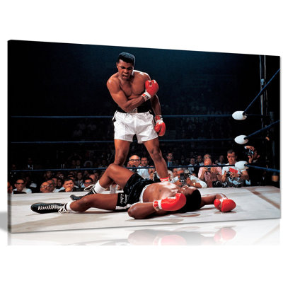 Muhammad Ali Boxing Sonny Liston - Wrapped Canvas Print
