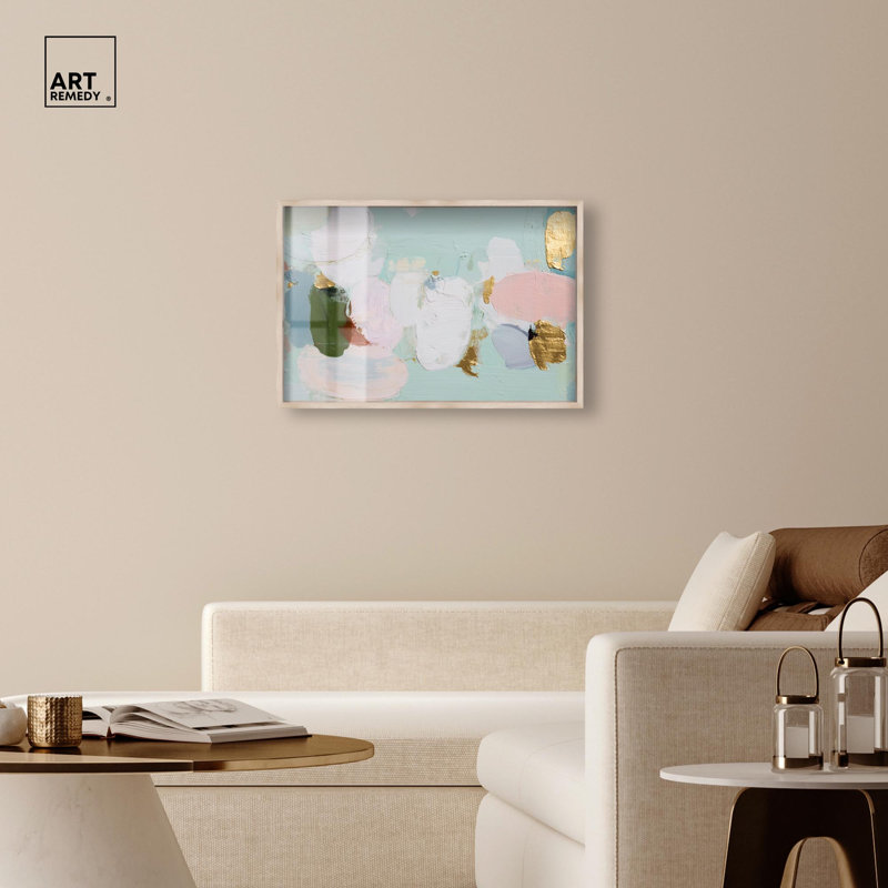 «Blush and Gold Shadowbox Print Living Room» par Art Remedy, cadre blond, 36 x 24, H 25 po x l 37 po, Cadre blond