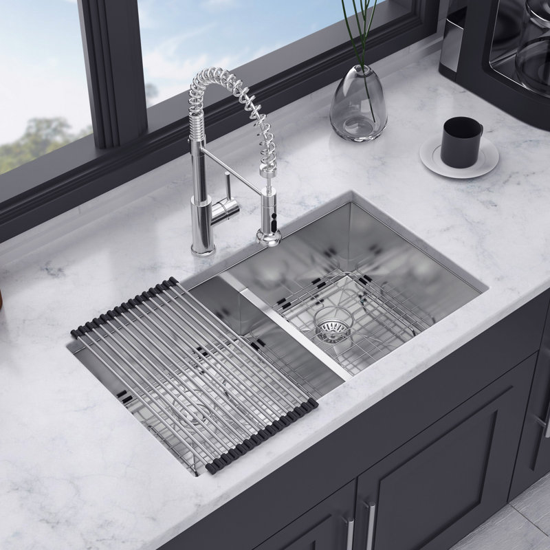 30'' L Undermount Double Bowl Stainless Steel Kitchen Sink