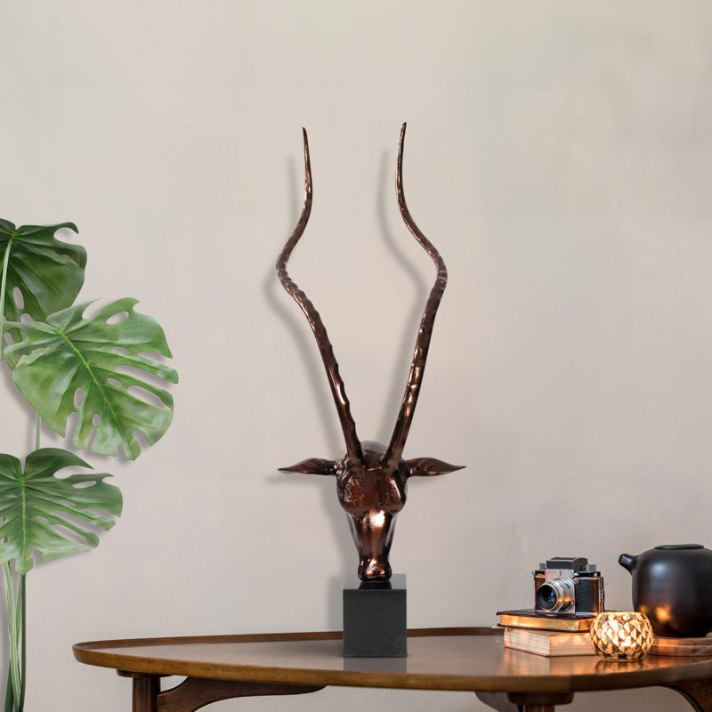 Sculpture Kisumu Antelope