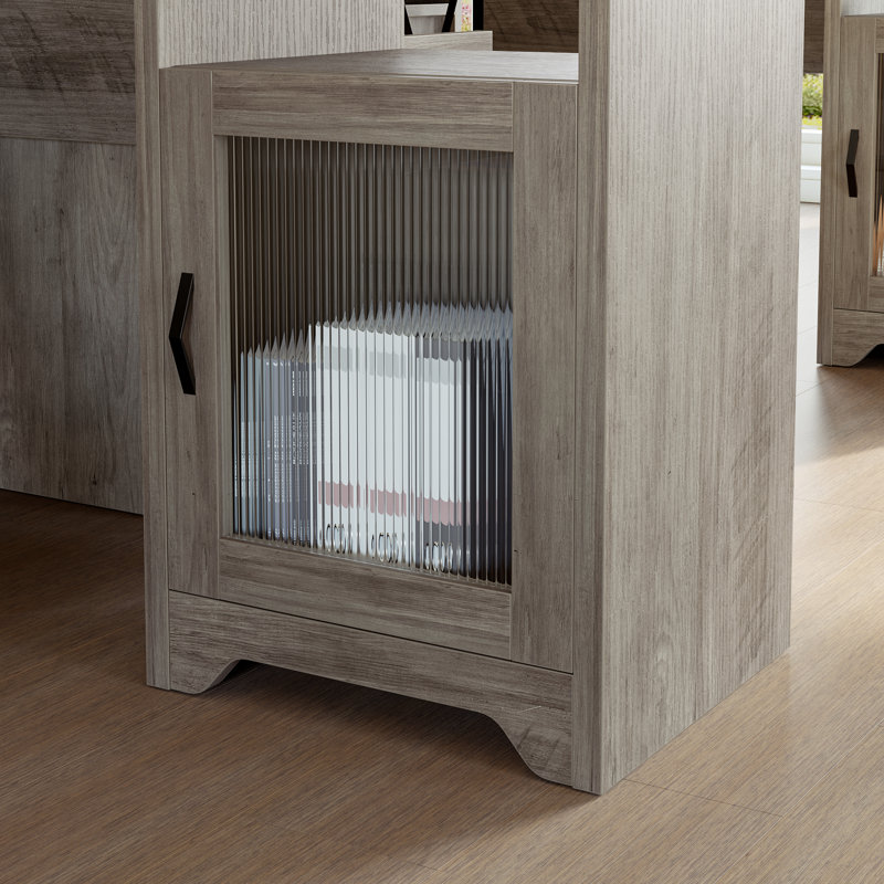 Bureau d'ordinateur de 63 po en forme de L avec multiprise et bureau de rangement en coin, Gris délavé