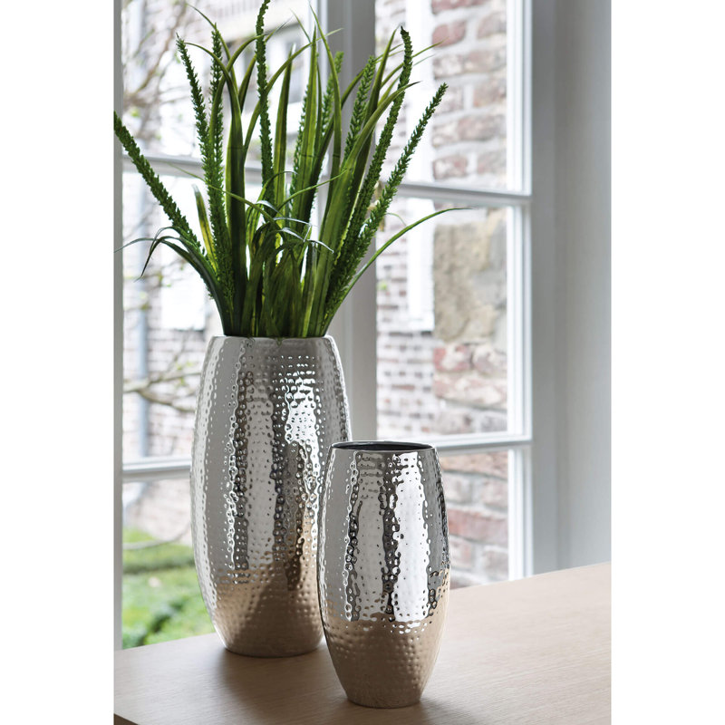 Africa Handmade Metal Floor Vase, 28cm H x 14cm W x 14cm D, Hammered