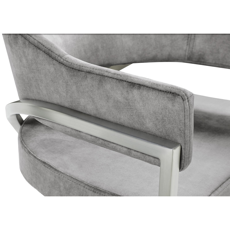 Chaise en velours Kirsi, Velours gris, Argent argent