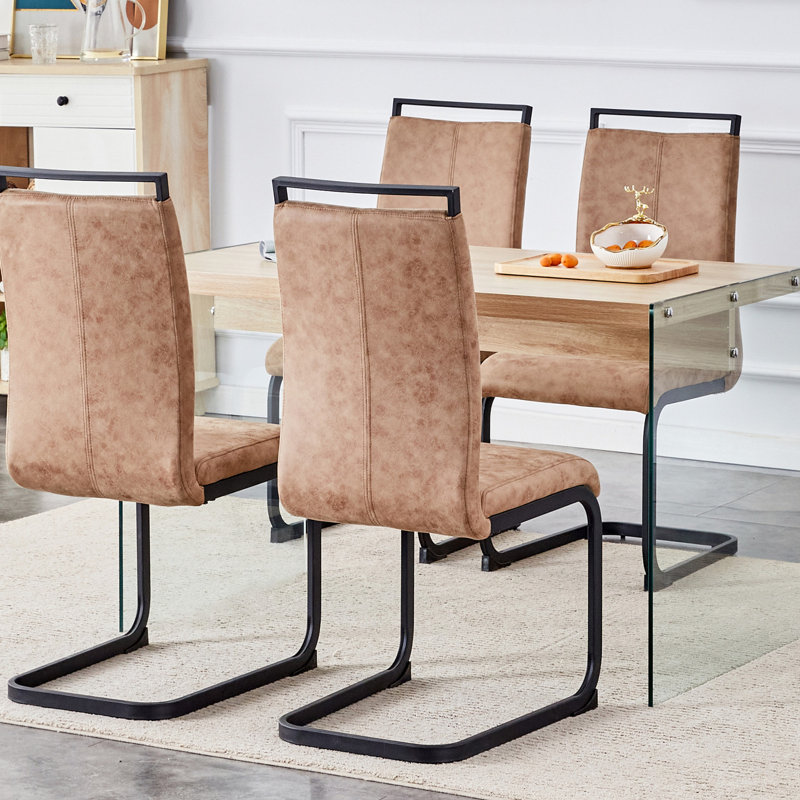Table basse au design moderne et 4 options de sièges polyvalents - Meubler avec amplement d'espace