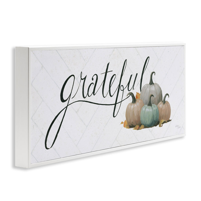 Art de giclée «Grateful with Pumpkins» par Wellington Studio, Estampe numérique encadrée blanc bord de mer, H 13 po x l 30 po
