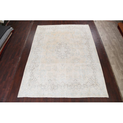 Muted Distressed  Traditional Area Rug 10x13