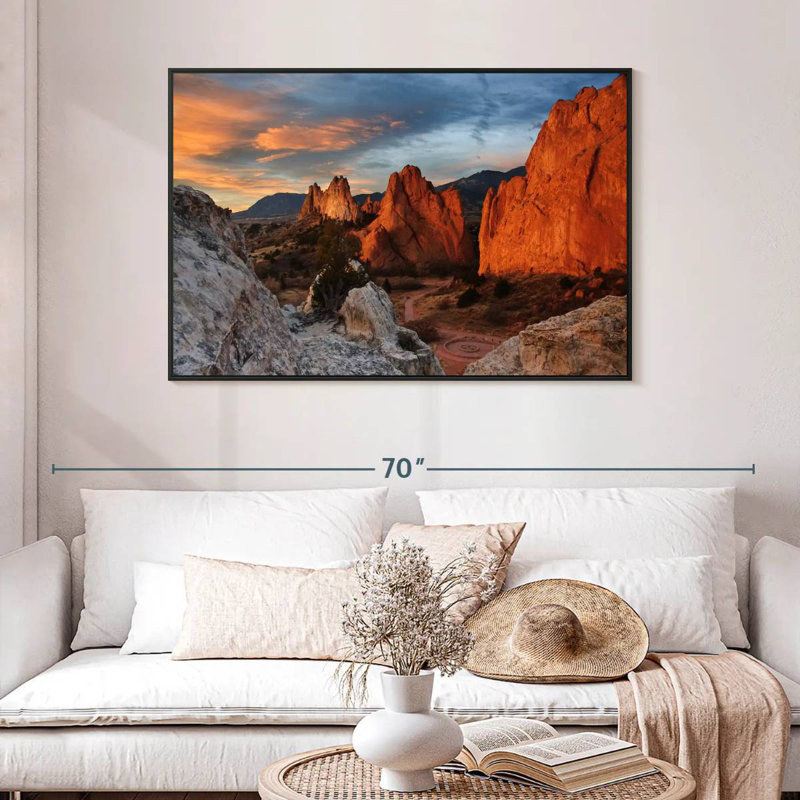 Jardin des dieux au Colorado, 46 po x 31 po, Cadre flottant noir