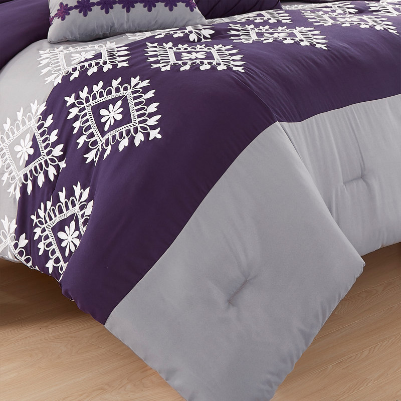 Manford Floral Comforter, California King