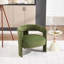 Fauteuil d'appoint en velours pour le salon-670499388