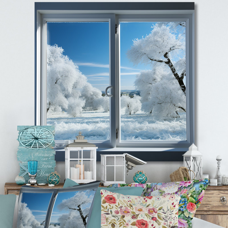 «Forest Winter Window View III - Winter Landscape», art mural, H 30 po x l 30 po x P 1,5 po, Toile tendue