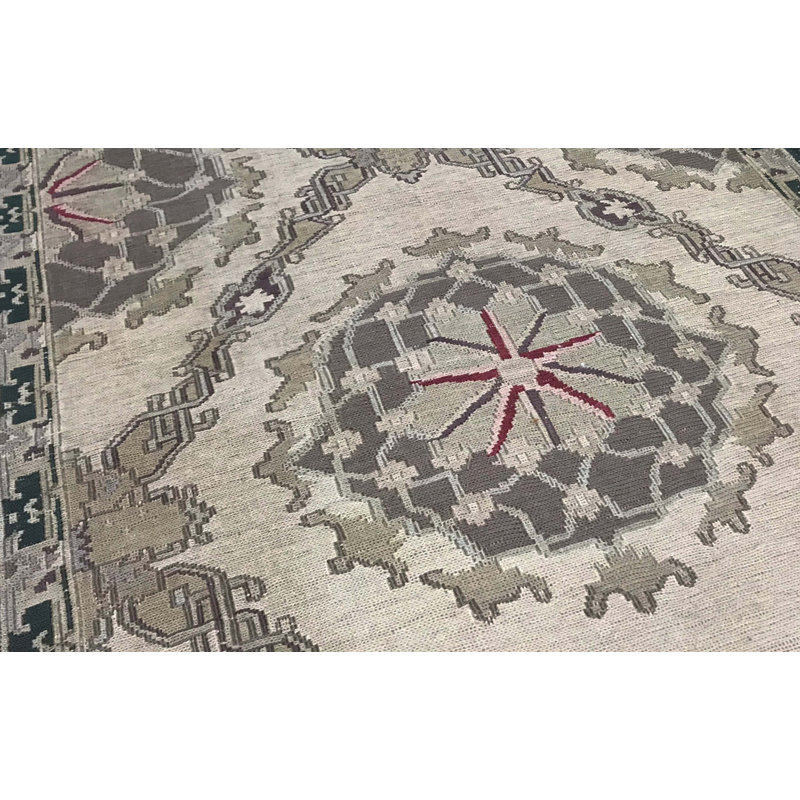 Hand-Knotted High-Quality Ivory Area Rug