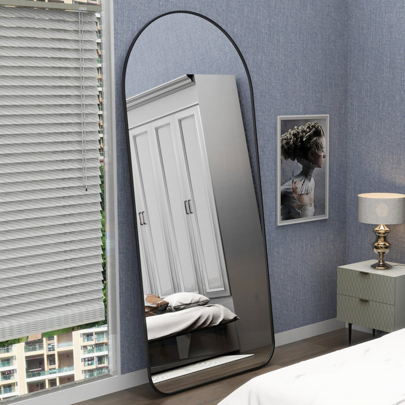 Miroir arqué pleine longueur 71 po x 32 po, grand corps entier pour la chambre à coucher