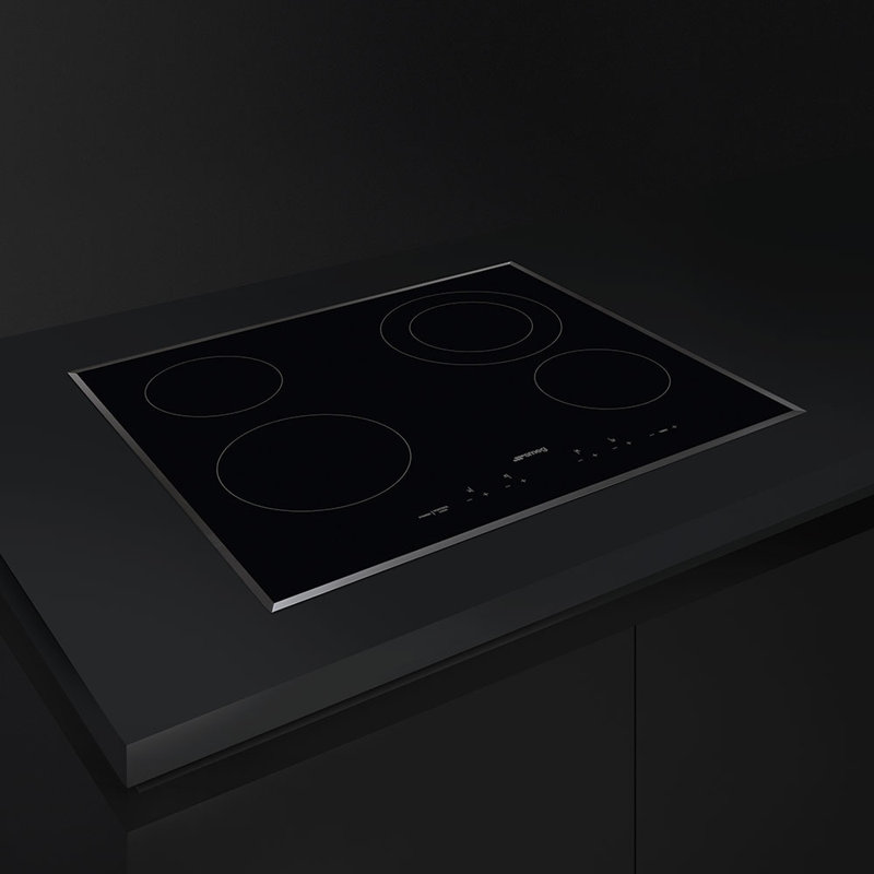 24" Electronic - Smeg Ceramic Cooktop