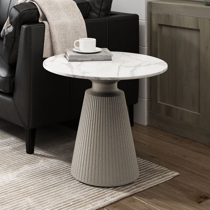 Alixia End Table, Gray