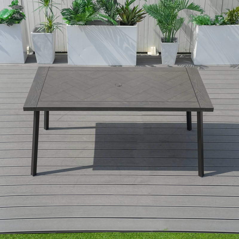 Table de salle à manger d'extérieur Rosenell