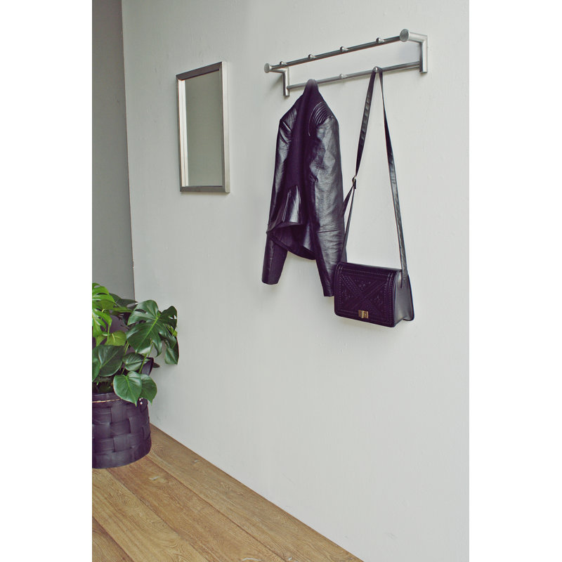 Suza Metal Wall Wall Hook