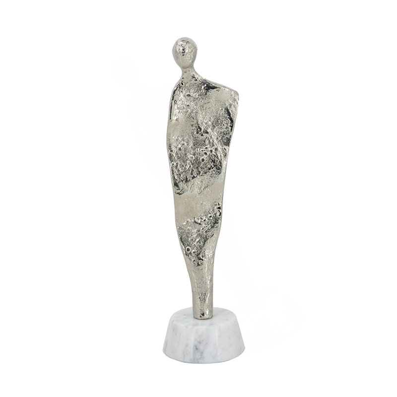Figurine humaine abstraite en aluminium 3,5 po x 3 po x 12 po sur support en marbre, argent / blanc