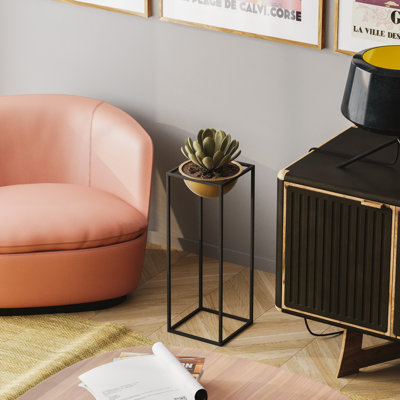Pot décoratif Becontree Elegant, noir et doré, 8,3 po x 23,6 po | Fabrication 100% métal, poids léger 2,9 lb | Parfait pour la décoration intérieure, les espaces de bureau et les présentoirs de plantes élégants, aucune installation requise