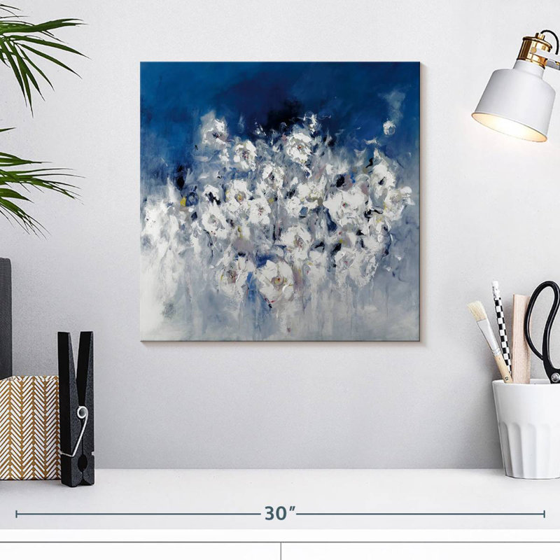 Bloom Avery, 16'' H x 16'' W