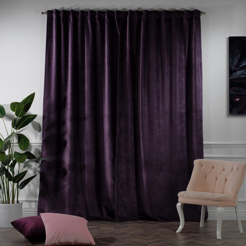 Decorative Double Panel in Matt, Extra Wide X Extra Long, L 52 po x L 95 po, 48 aubergines
