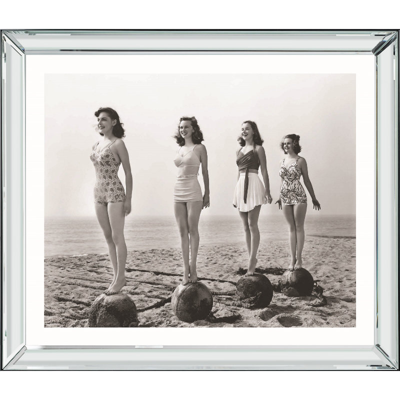 Vintage Women - Print on Wood