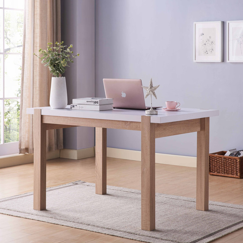 Table de salle à manger en bois massif à quatre pieds avec deux tons de couleur épais