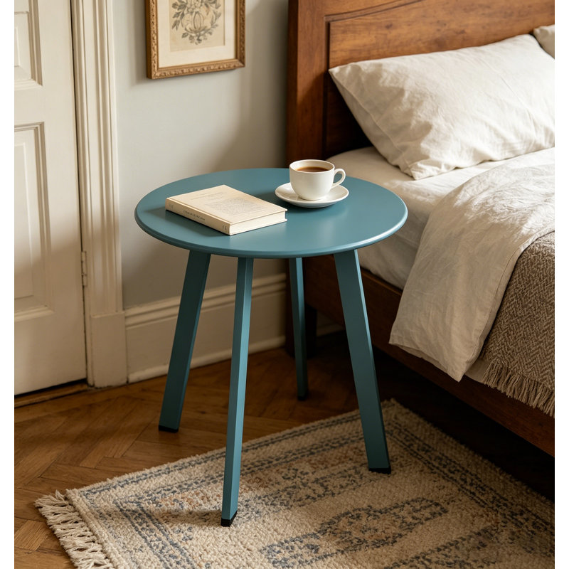 Table d'appoint ronde moderne, petite table d'appoint décorative avec 4 pieds en angle, table basse compacte pour salon, chambre à coucher, balcon, patio, vert