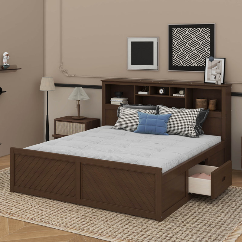 Très grand lit en bois avec tête de lit à rangement multiple, port USB et tiroirs, Brun