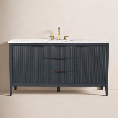 Bilroy 60" Pine Single Bathroom Vanity