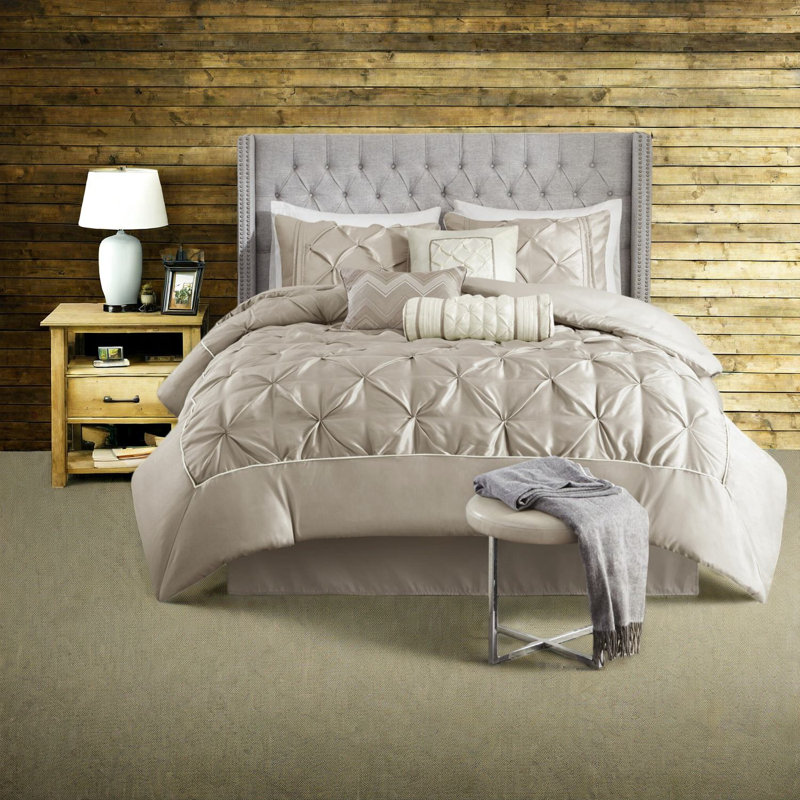 Ensemble de literie élégant en polyester 7 pièces, capitonné Cal King Modern Home