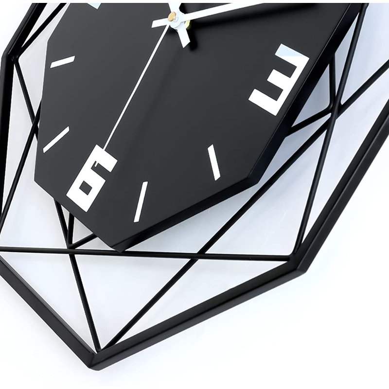 Jalayia Metal Wall Clock