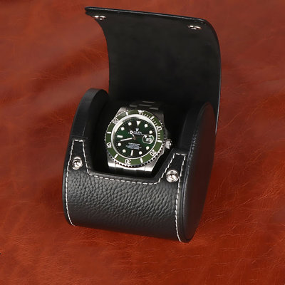 Boîte à montre +