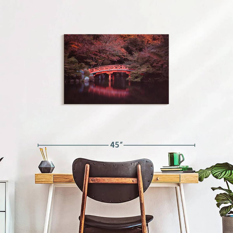 Lilie en automne au pont de Kyoto, H 20 po x l 30 po