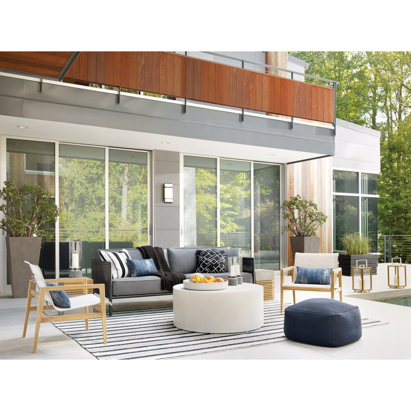 Birmingham Black Handwoven Indoor/Outdoor Rug, Rectangle 2' x 3'