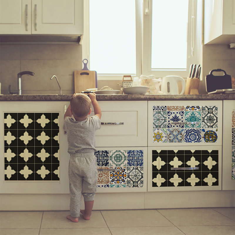 Abstract Non-Wall Damaging Wall Decal
