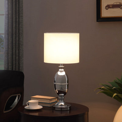 Lampe de table en chrome 25 po