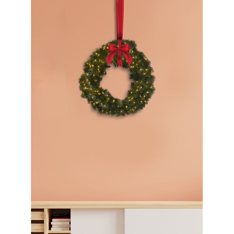 Lighted Pine 36'' Wreath