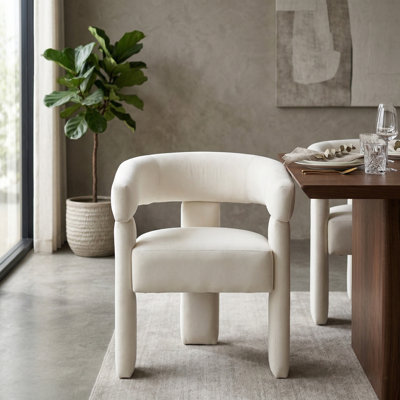Chaise légère et luxueuse en velours