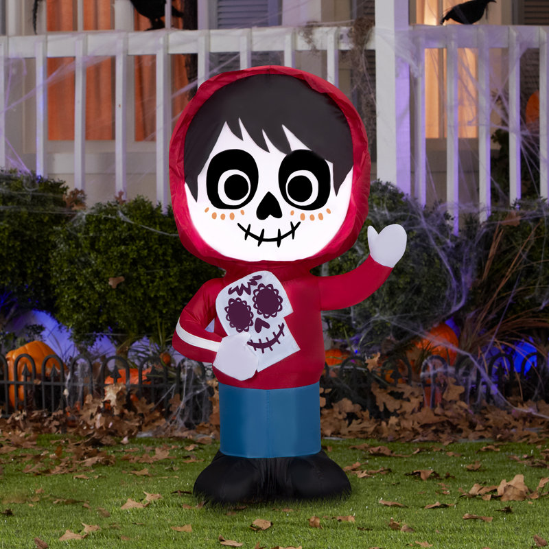Miguel from Coco Inflatable