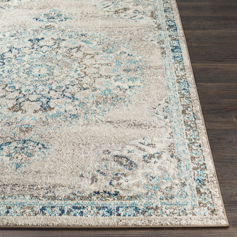 Amanah Oriental Indoor Rug, Rectangle 2' x 3'