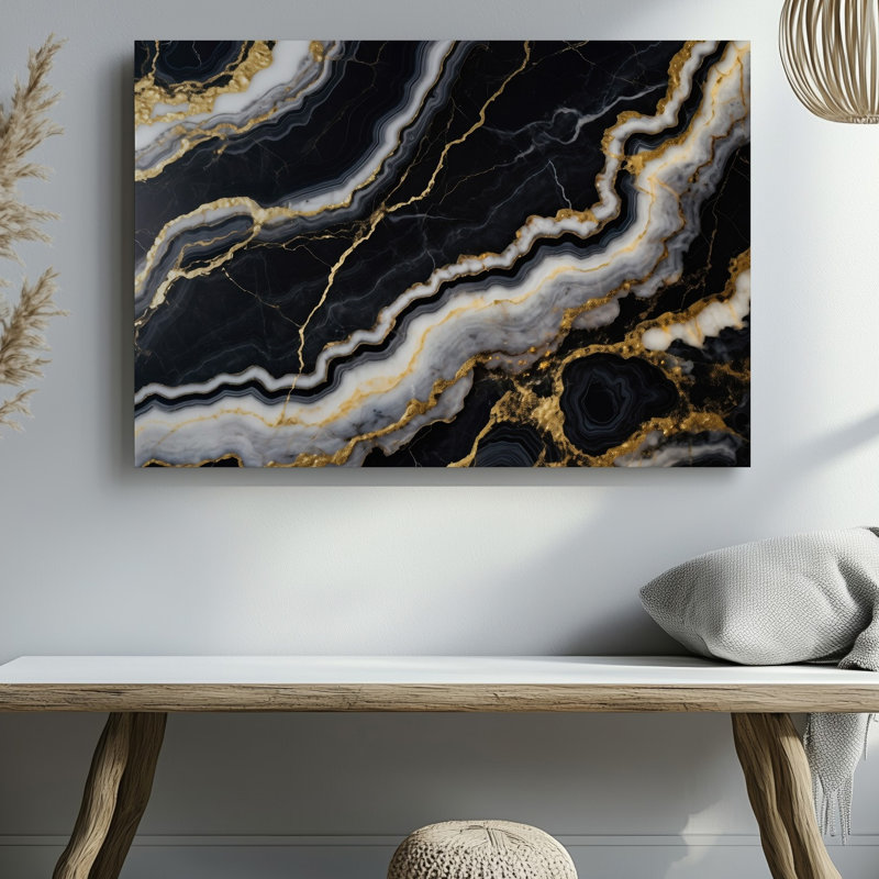 Toile vue de près d'une luxueuse texture de marbre avec art mural, riche base noire entrelacée de motifs tourbillonnants d'art sur toile blanche