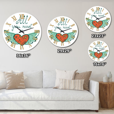 «All You Need is Love Winged Heart» - horloge murale moderne