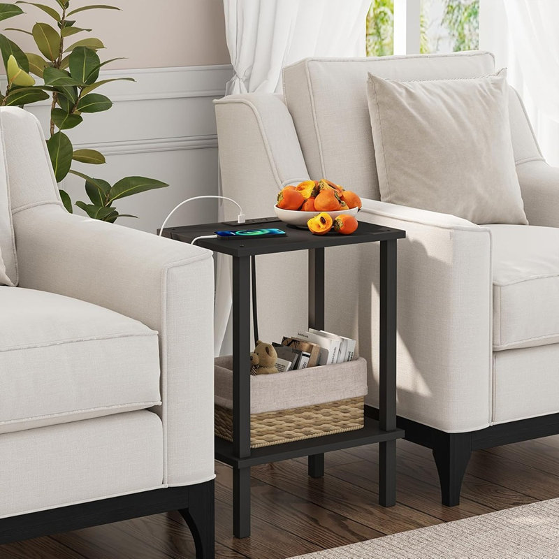 Table de bout avec station de charge, table d'appoint avec ports USB et prises de courant, table de chevet à 2 niveaux avec tablette de rangement pour le salon, la chambre à coucher et les petits espaces, finition noire