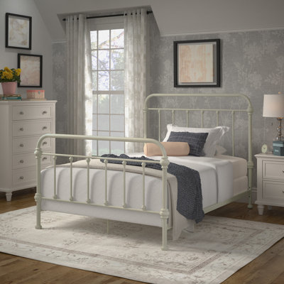 Isabelle Metal Open-Frame Bed