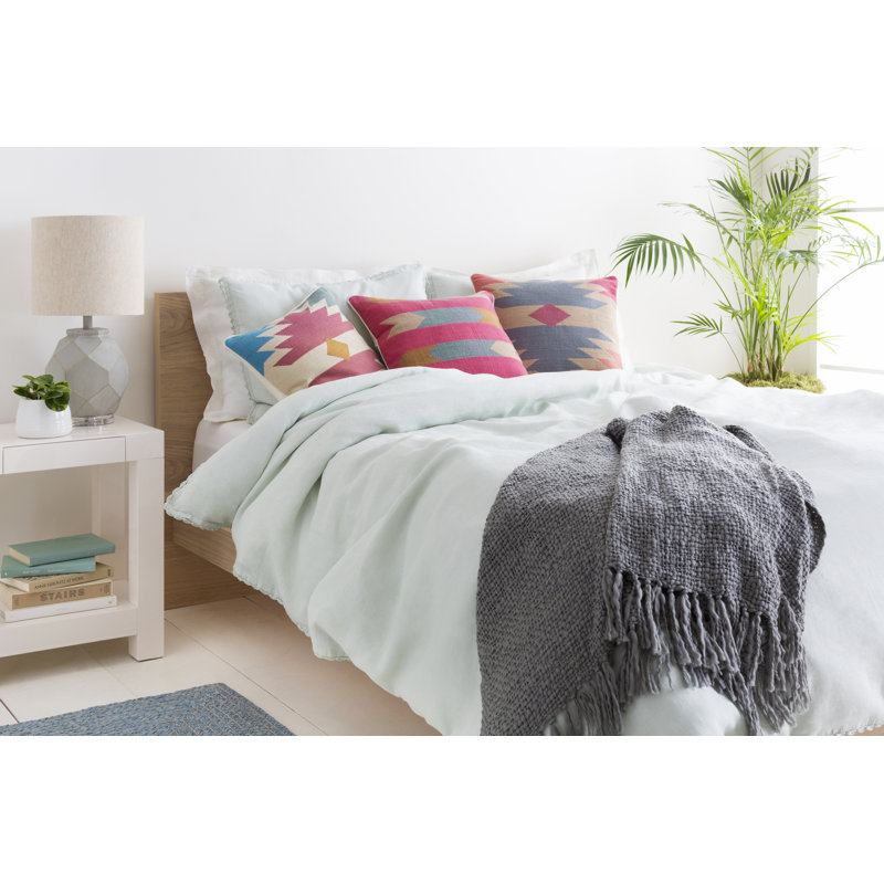 Evelyn Traditional Linen Duvet Cover, Blue, Twin  Duvet Cover