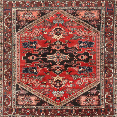 Tapis à motif oriental rouge / noir