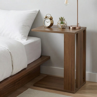 Elsworth 24" C-Shaped Side Table