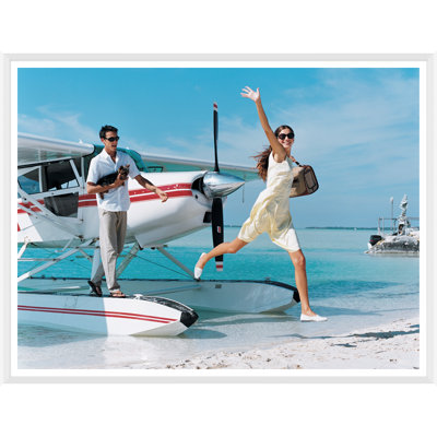 «Arrivées» par Arthur Elgort - Photographie encadrée sur papier