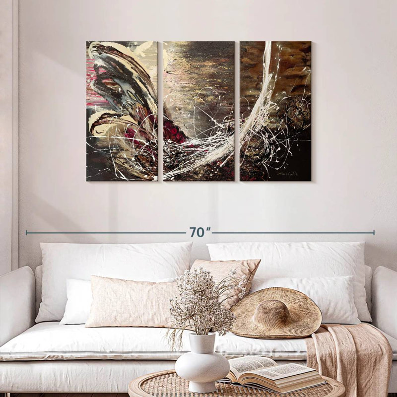 Avery Here Comes The Night, 28" H x 45" W